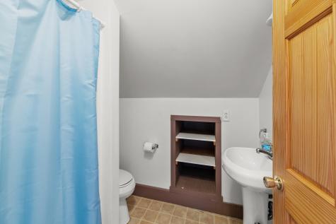 20 Irish Lane Whitefield ME 04353
