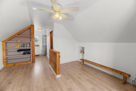 20 Irish Lane Whitefield ME 04353