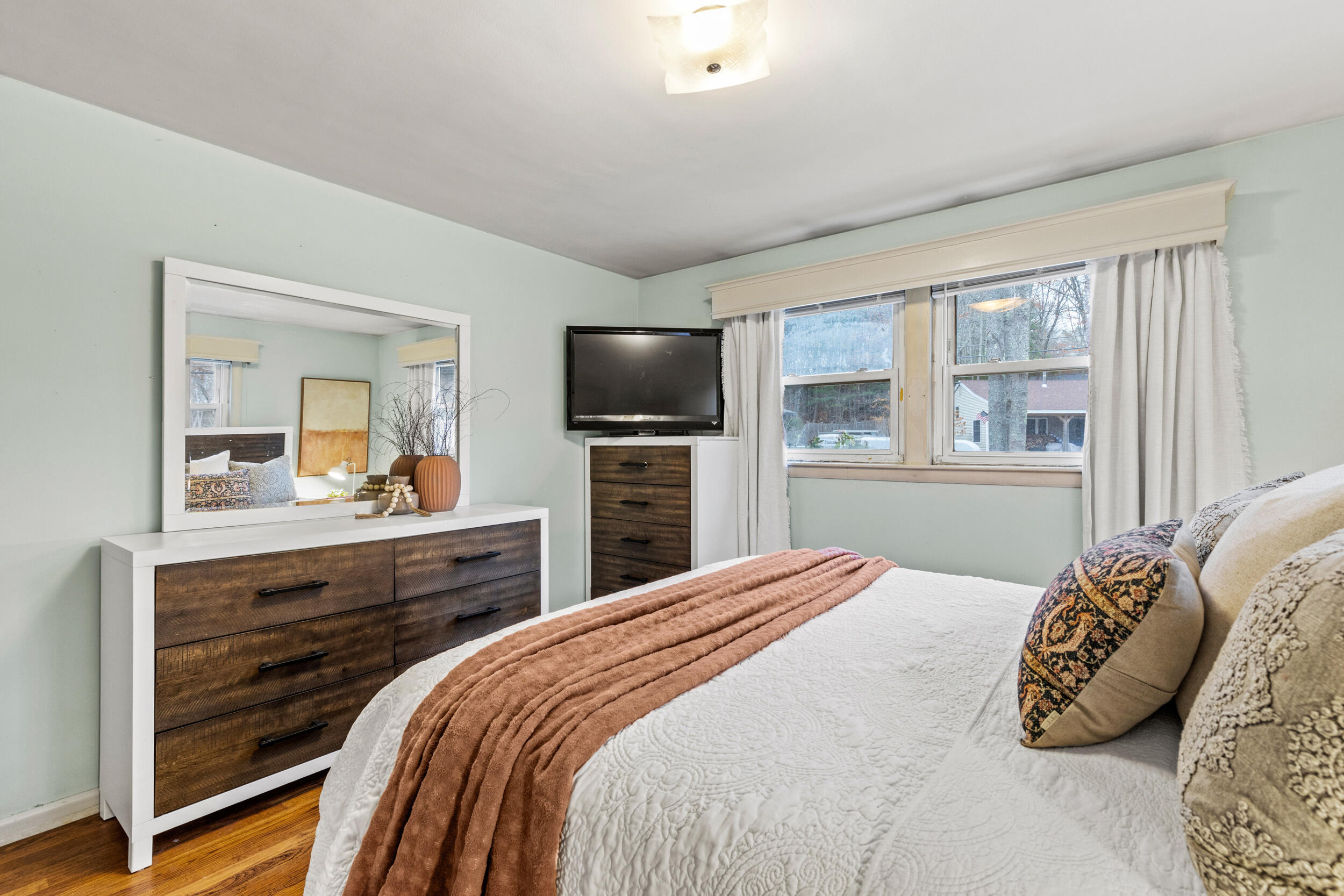 11 Hillside Avenue Scarborough ME 04074