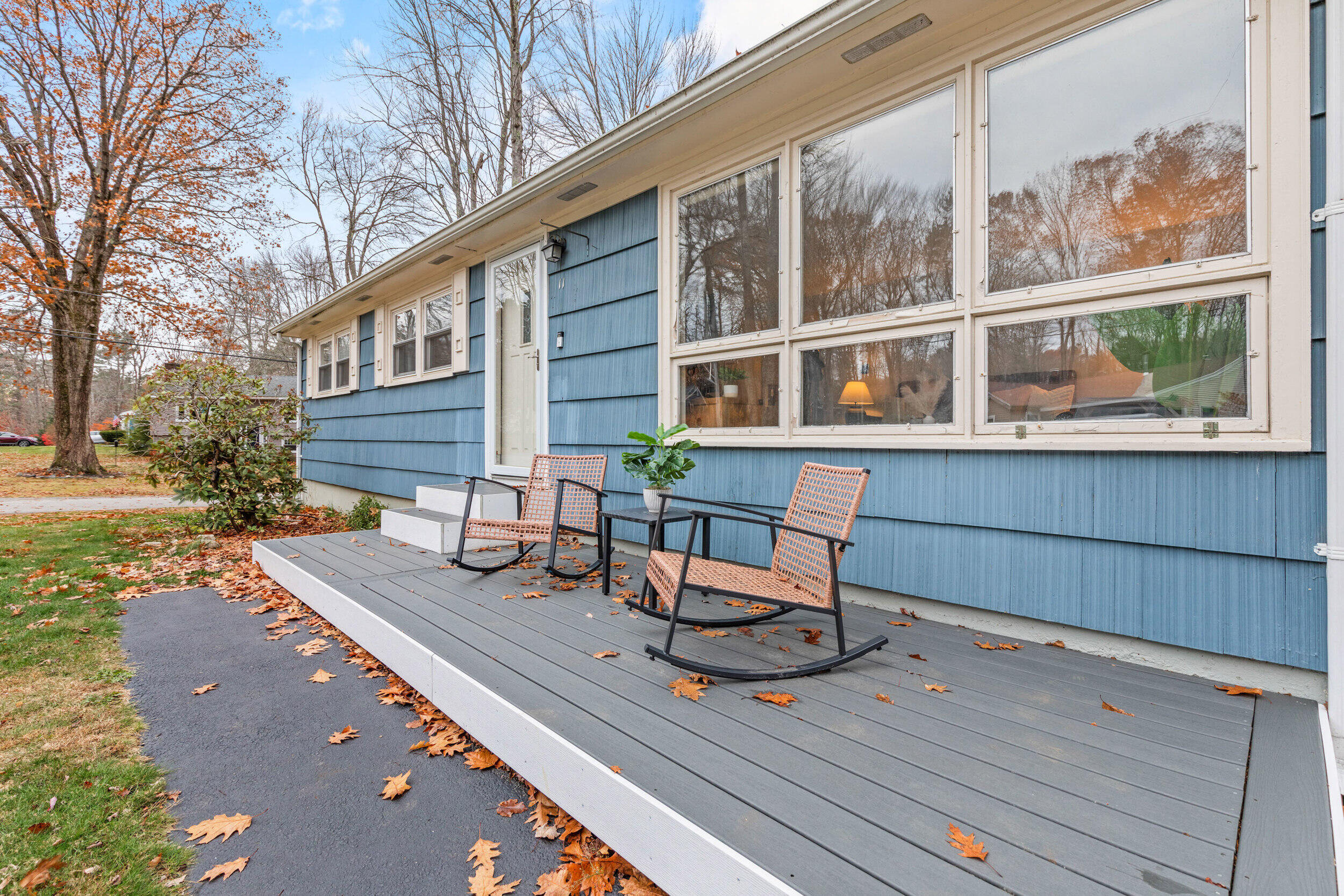 11 Hillside Avenue Scarborough ME 04074