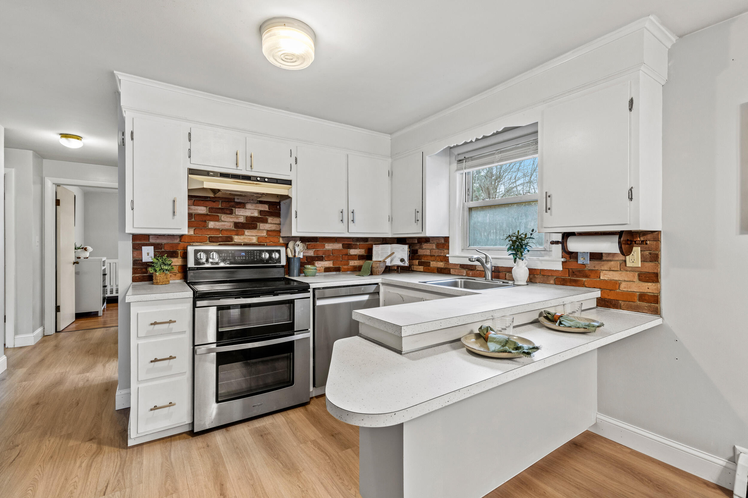 11 Hillside Avenue Scarborough ME 04074