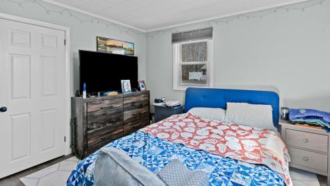 23 Reginald Street Auburn ME 04210