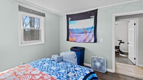 23 Reginald Street Auburn ME 04210