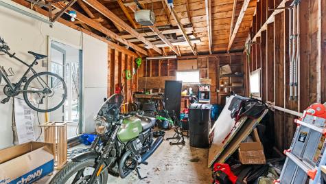 23 Reginald Street Auburn ME 04210