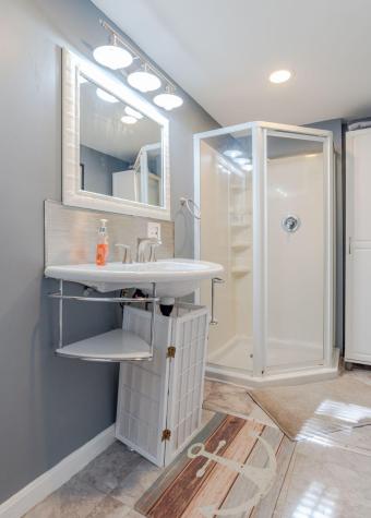 63 Riley Road Sabattus ME 04280