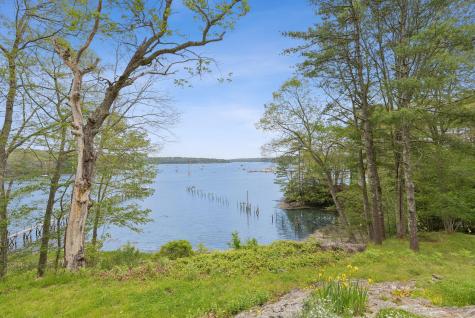 31 Knubble Road Georgetown ME 04548