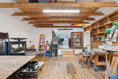 31 Knubble Road Georgetown ME 04548