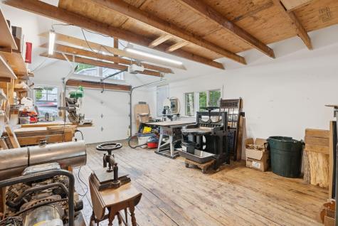 31 Knubble Road Georgetown ME 04548