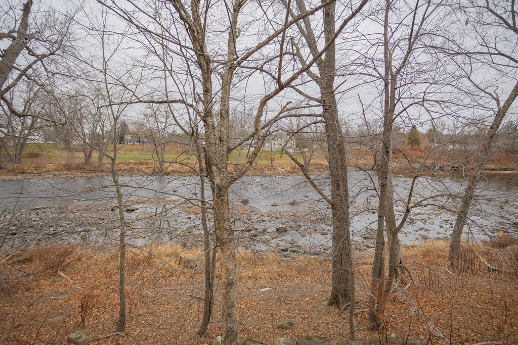 18 Webber Road Chesterville ME 04938