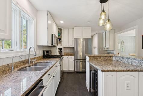 7 Independence Way Falmouth ME 04105