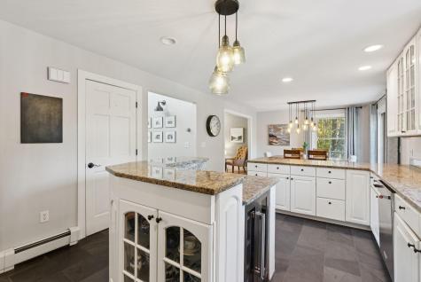 7 Independence Way Falmouth ME 04105