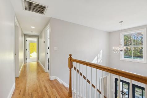 7 Independence Way Falmouth ME 04105