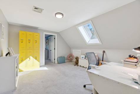 7 Independence Way Falmouth ME 04105