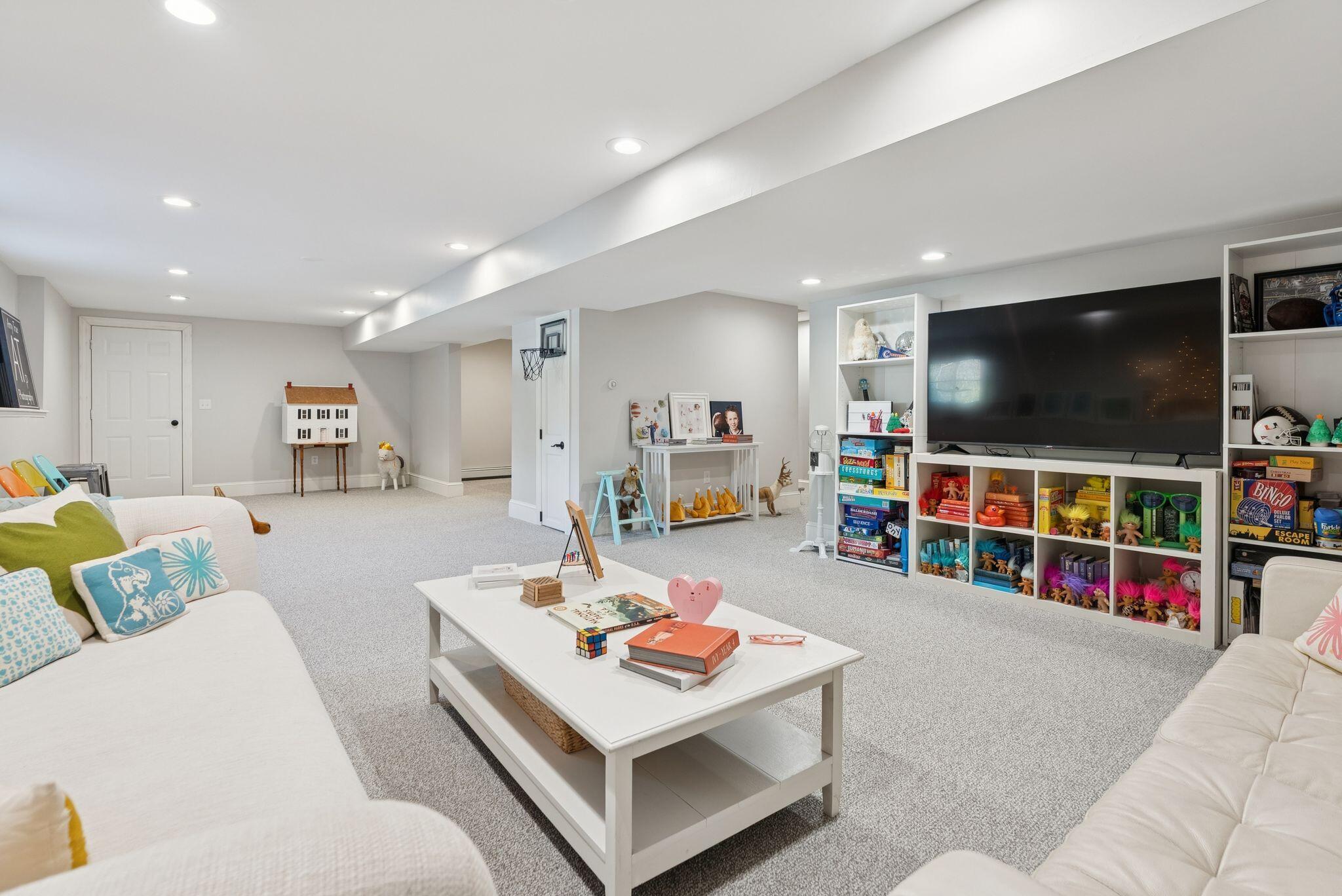 7 Independence Way Falmouth ME 04105