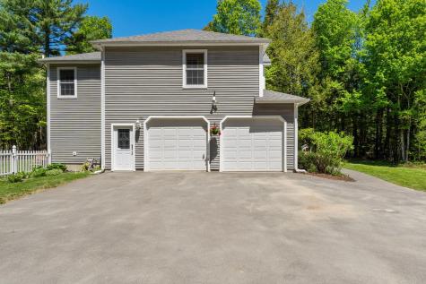 169 Upper Dedham Road Holden ME 04429