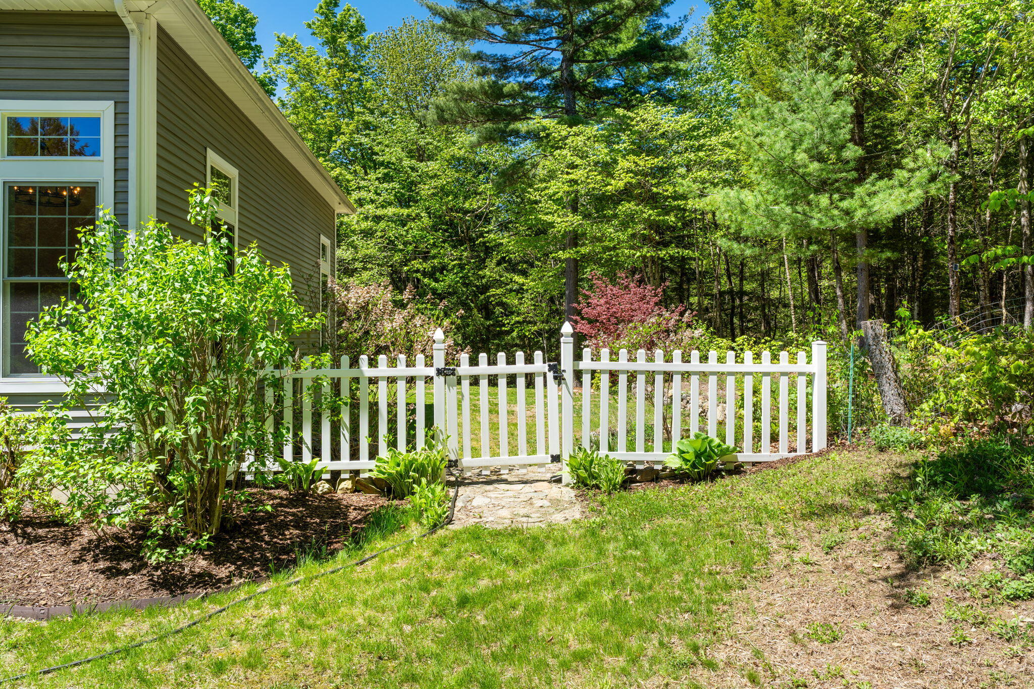 169 Upper Dedham Road Holden ME 04429