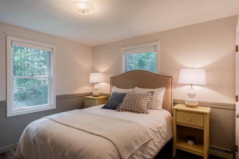 44 Middle Road Falmouth ME 04105