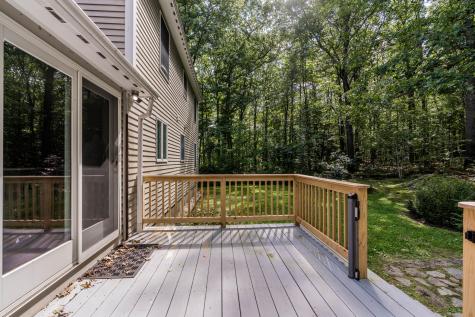 44 Middle Road Falmouth ME 04105