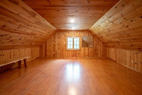 44 Middle Road Falmouth ME 04105