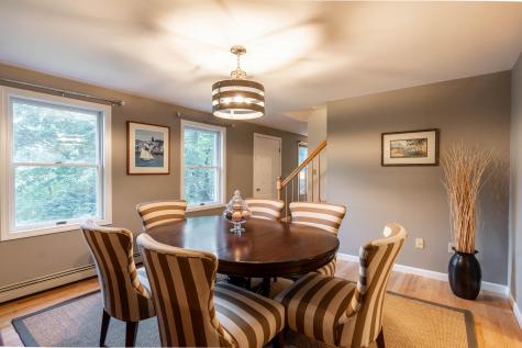44 Middle Road Falmouth ME 04105