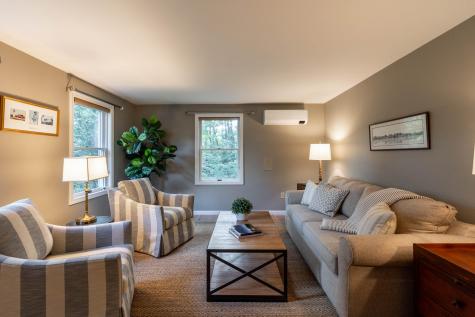 44 Middle Road Falmouth ME 04105