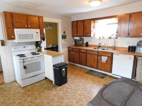 943 Beckwith Road Cornville ME 04976