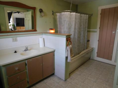 943 Beckwith Road Cornville ME 04976