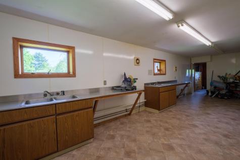 6 Sedgley Road Greene ME 04236
