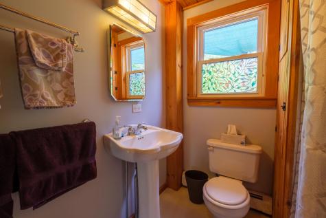 6 Sedgley Road Greene ME 04236