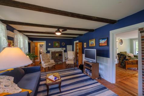 6 Sedgley Road Greene ME 04236