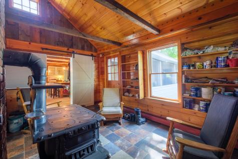 6 Sedgley Road Greene ME 04236