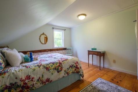 6 Sedgley Road Greene ME 04236