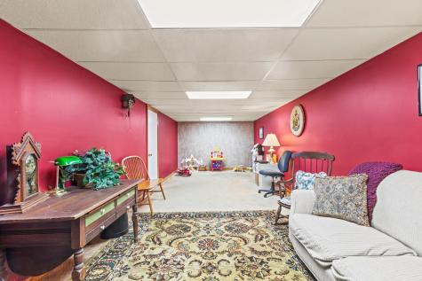 8 George Road Cumberland ME 04021