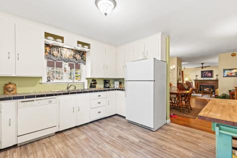 8 George Road Cumberland ME 04021