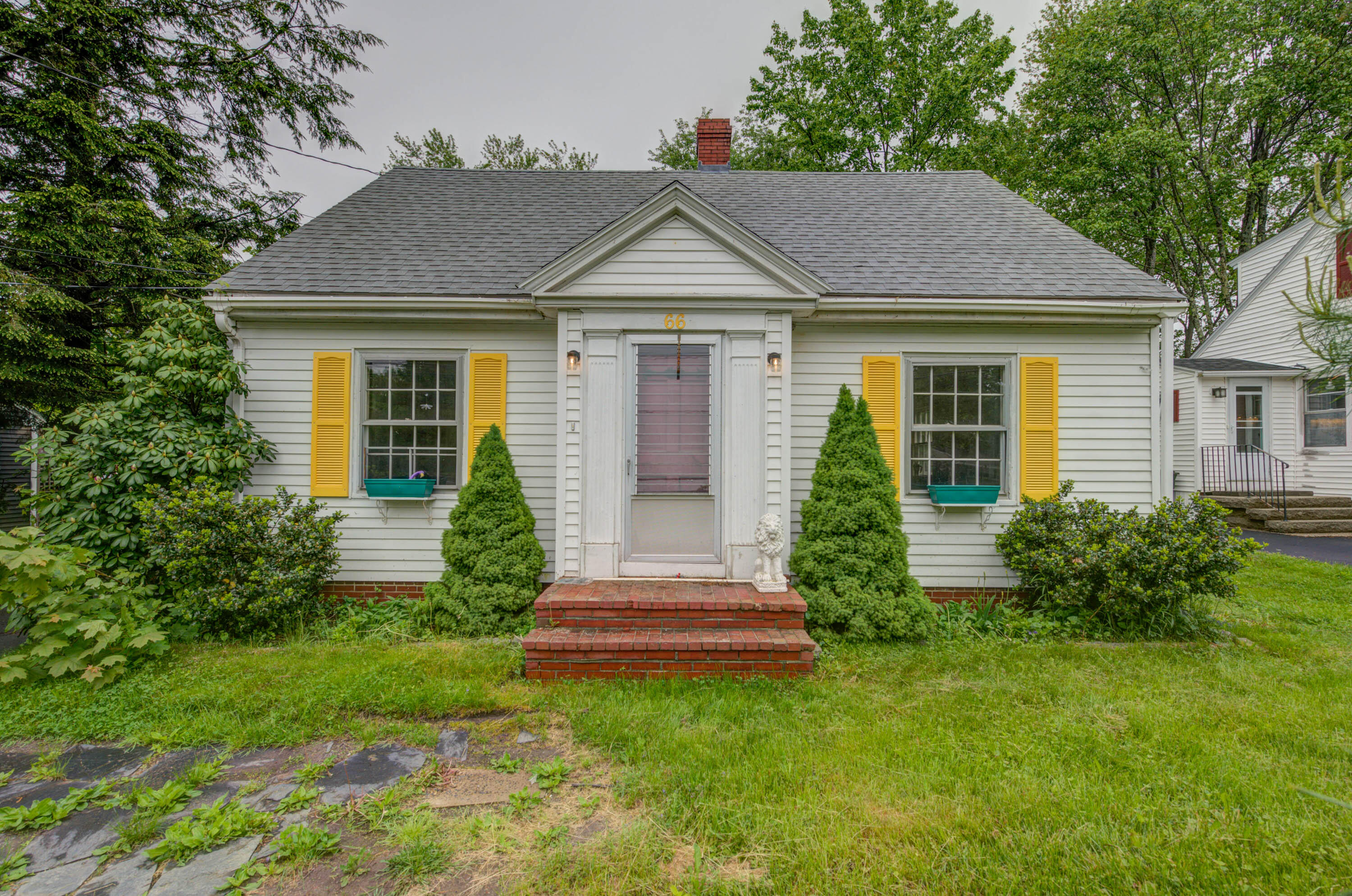 66 Bridgton Road Westbrook ME 04092