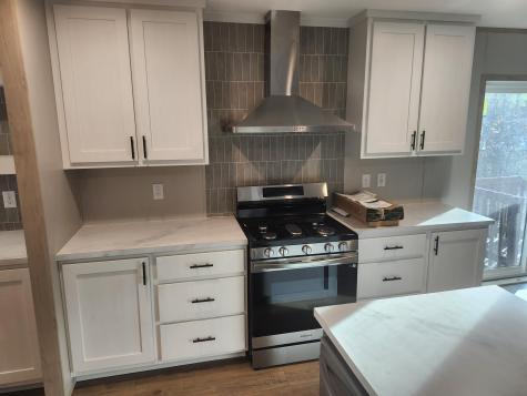 2 Gunners Way Dresden ME 04342