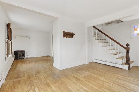 20 Depot Road Falmouth ME 04105