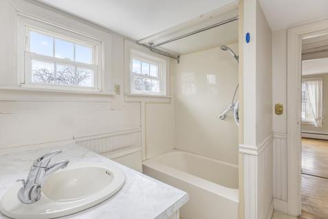 20 Depot Road Falmouth ME 04105