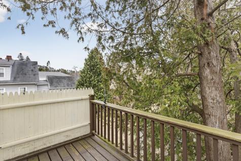 20 Depot Road Falmouth ME 04105