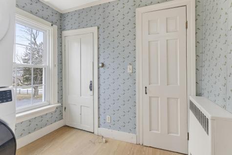 20 Depot Road Falmouth ME 04105