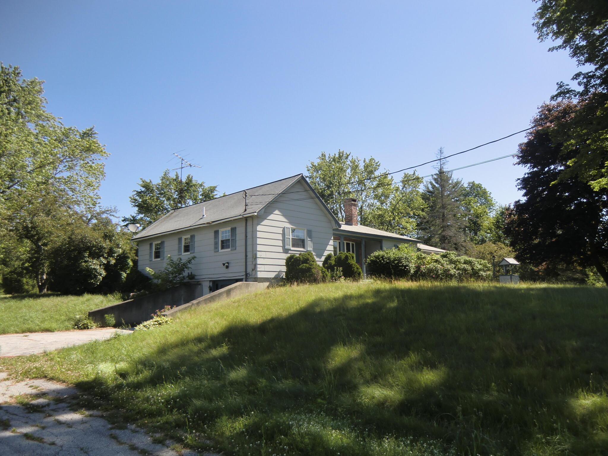 988 Main Street Palmyra ME 04965