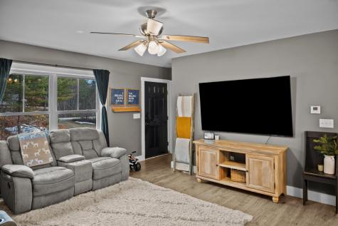 6 Oak Woods Drive Hiram ME 04041