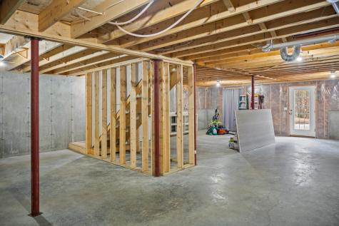 6 Oak Woods Drive Hiram ME 04041