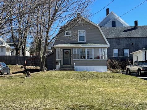 224 Maple Street Rumford ME 04276