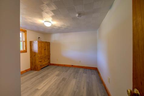 32 Roddy Lane Readfield ME 04355