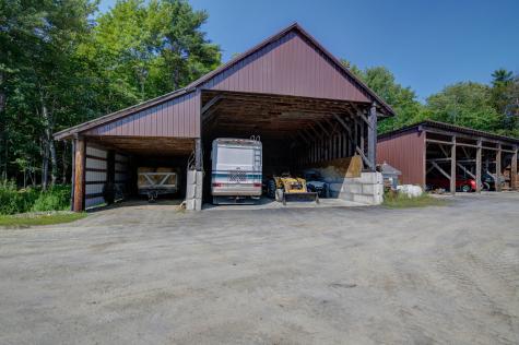 32 Roddy Lane Readfield ME 04355