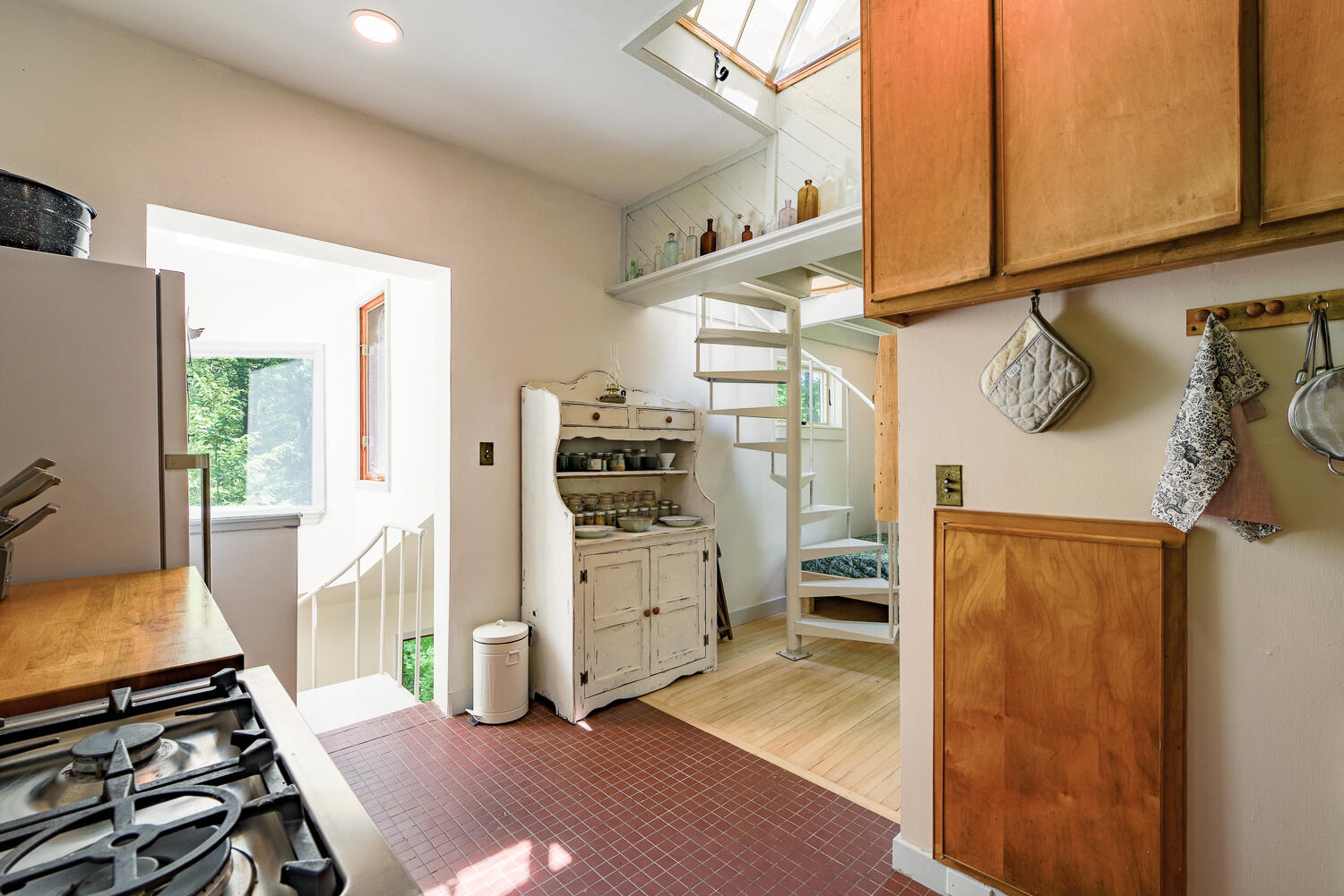 265 Greenacre Road Lincolnville ME 04849