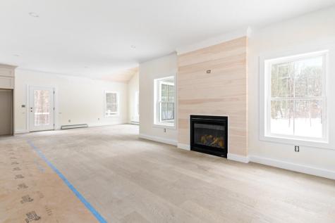 25 Carriage Hill North Yarmouth ME 04097