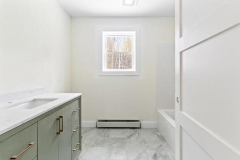 25 Carriage Hill North Yarmouth ME 04097