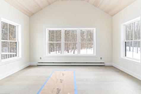 25 Carriage Hill North Yarmouth ME 04097